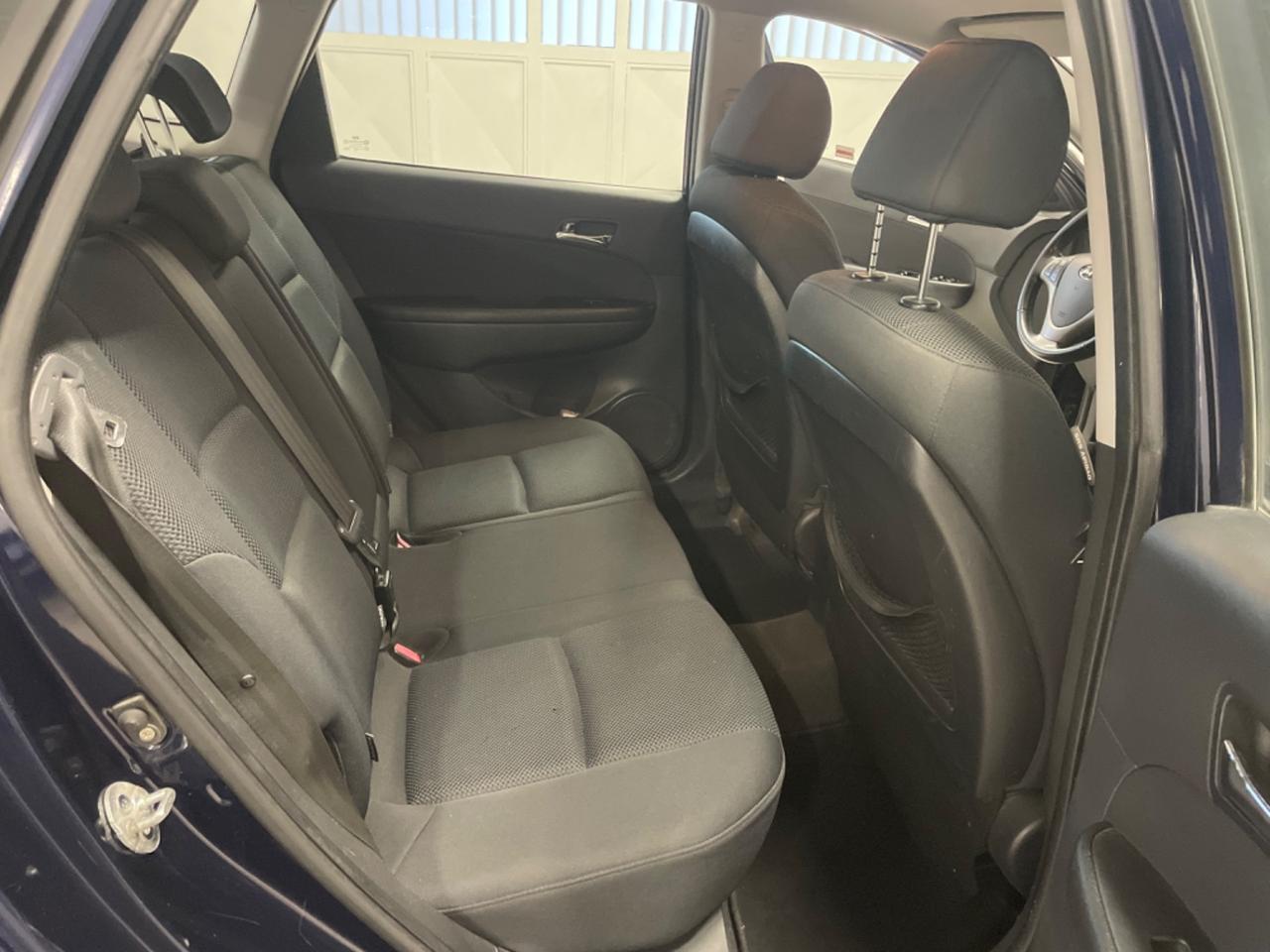 Hyundai i30 CW 1.6 16V 126CV Active Perfetta !