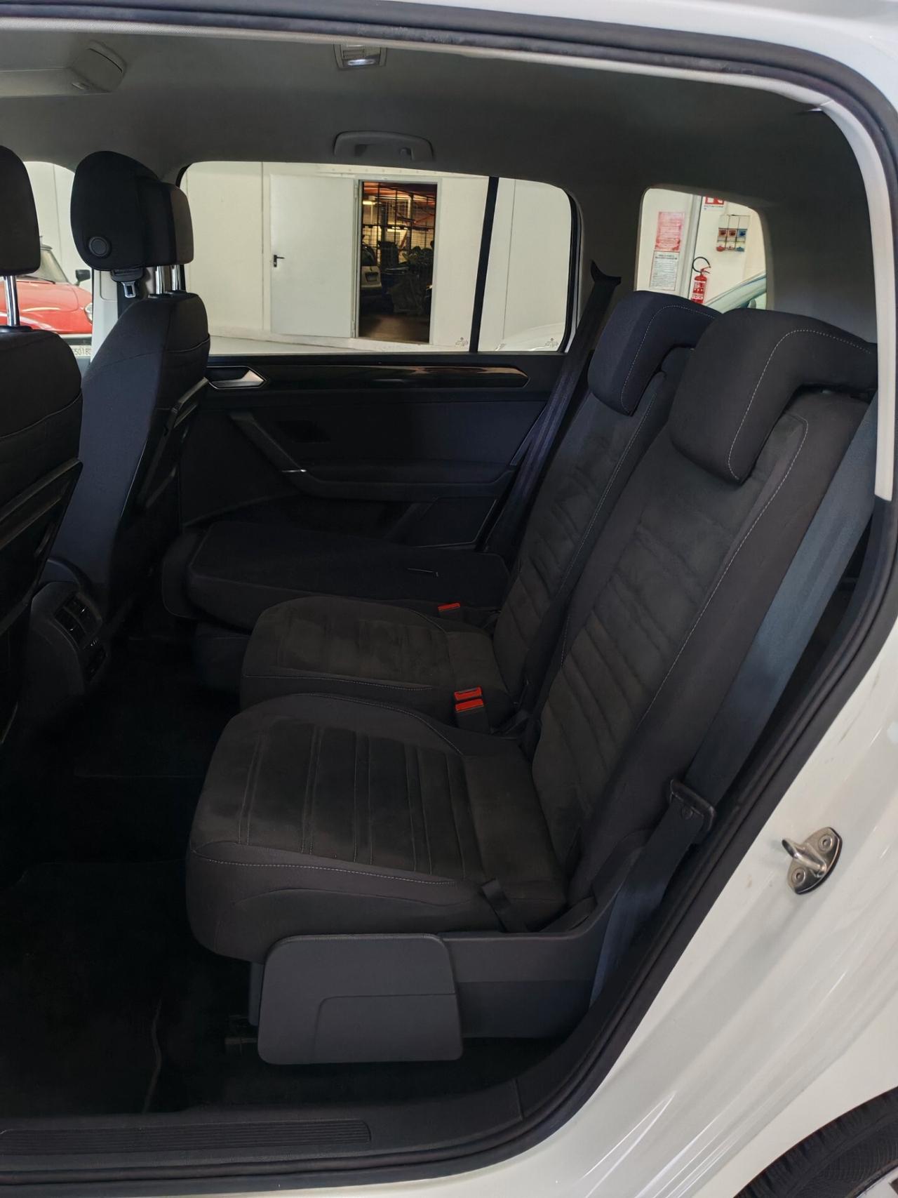 Volkswagen Touran 2.0 TDI 150 CV SCR Highline BlueMotion Technology