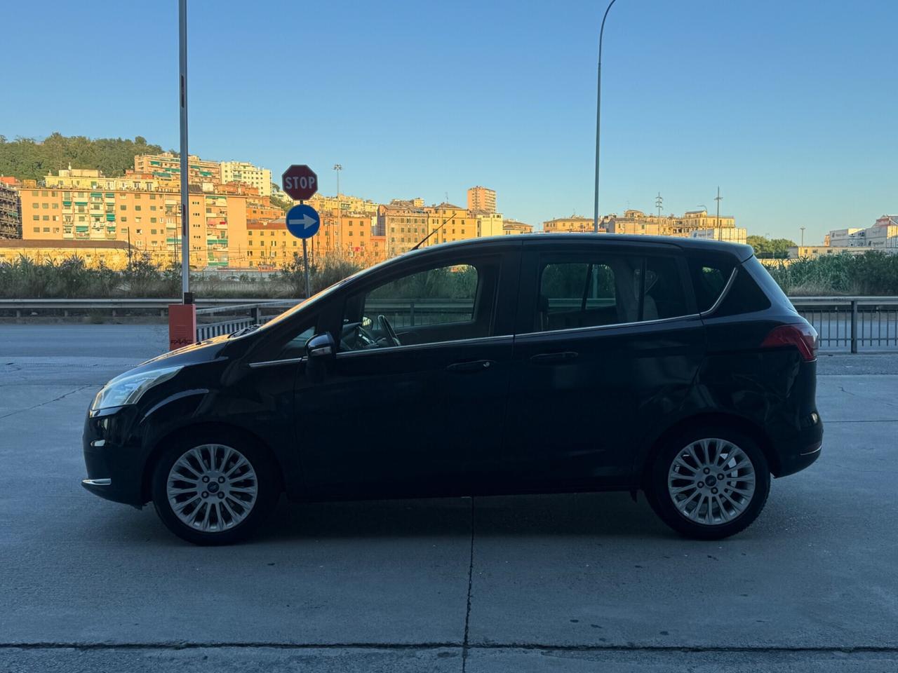 Ford B-Max 1.5 TDCi 75 CV Business Titanium 2014