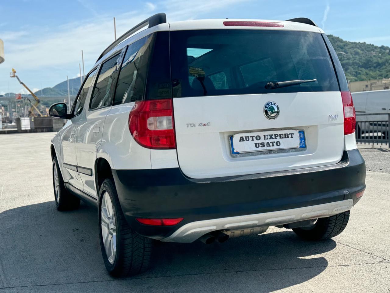 Skoda Yeti 2.0 TDI 110CV 4x4 2011 TETTO,PELLE..