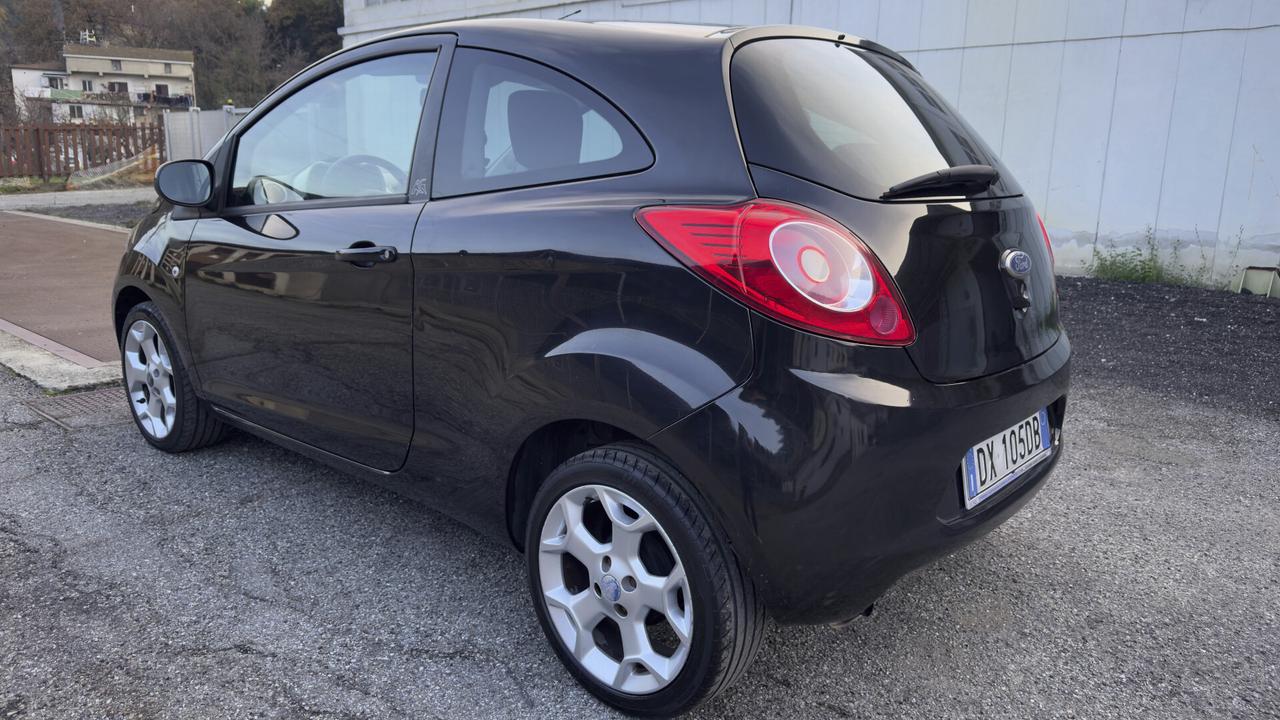 Ford Ka 1.2 8V 69CV Titanium