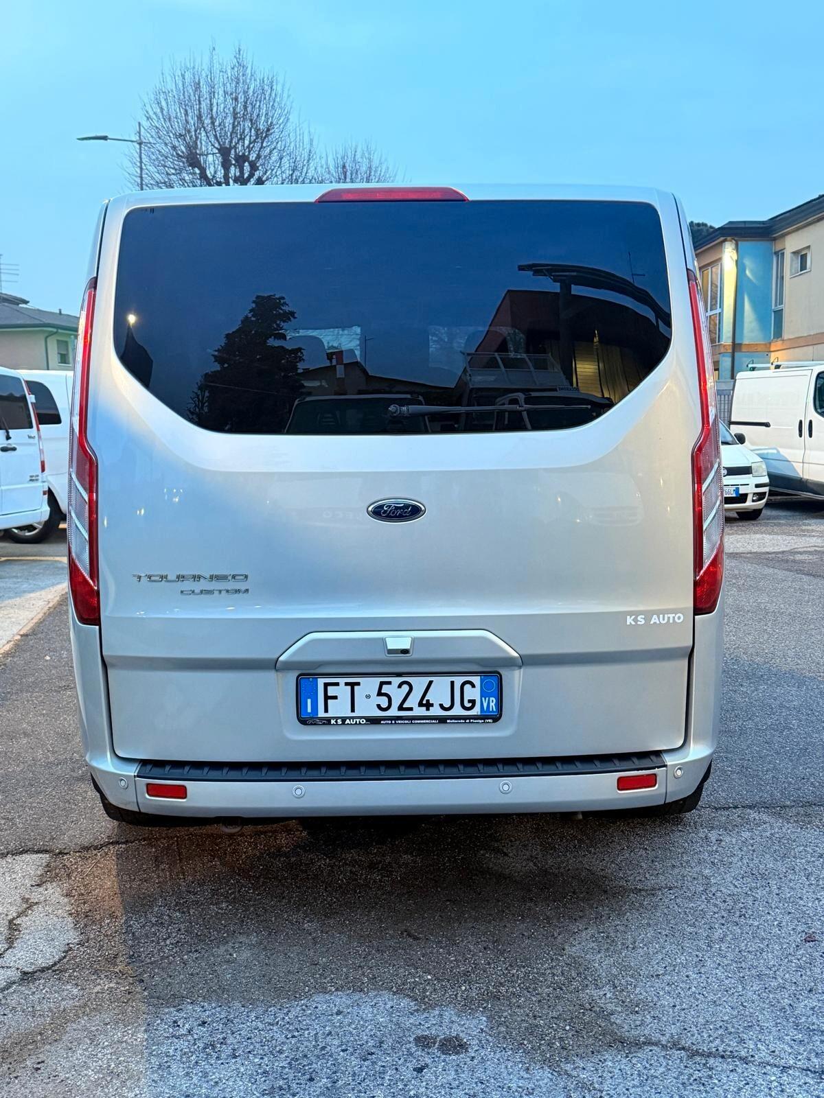 Ford Tourneo Custom 310 2.0 TDCi 170CV aut. PL Titanium