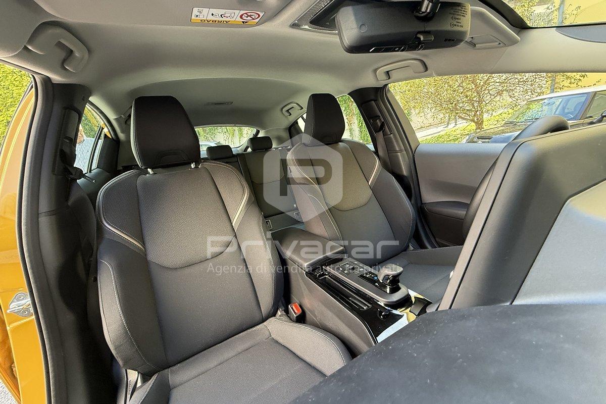 TOYOTA Prius 2.0 Plug-in Hybrid Lounge