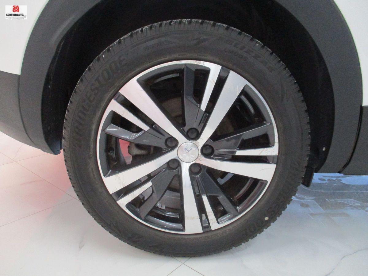 PEUGEOT 3008 BlueHDi 130 S&S Allure-2019