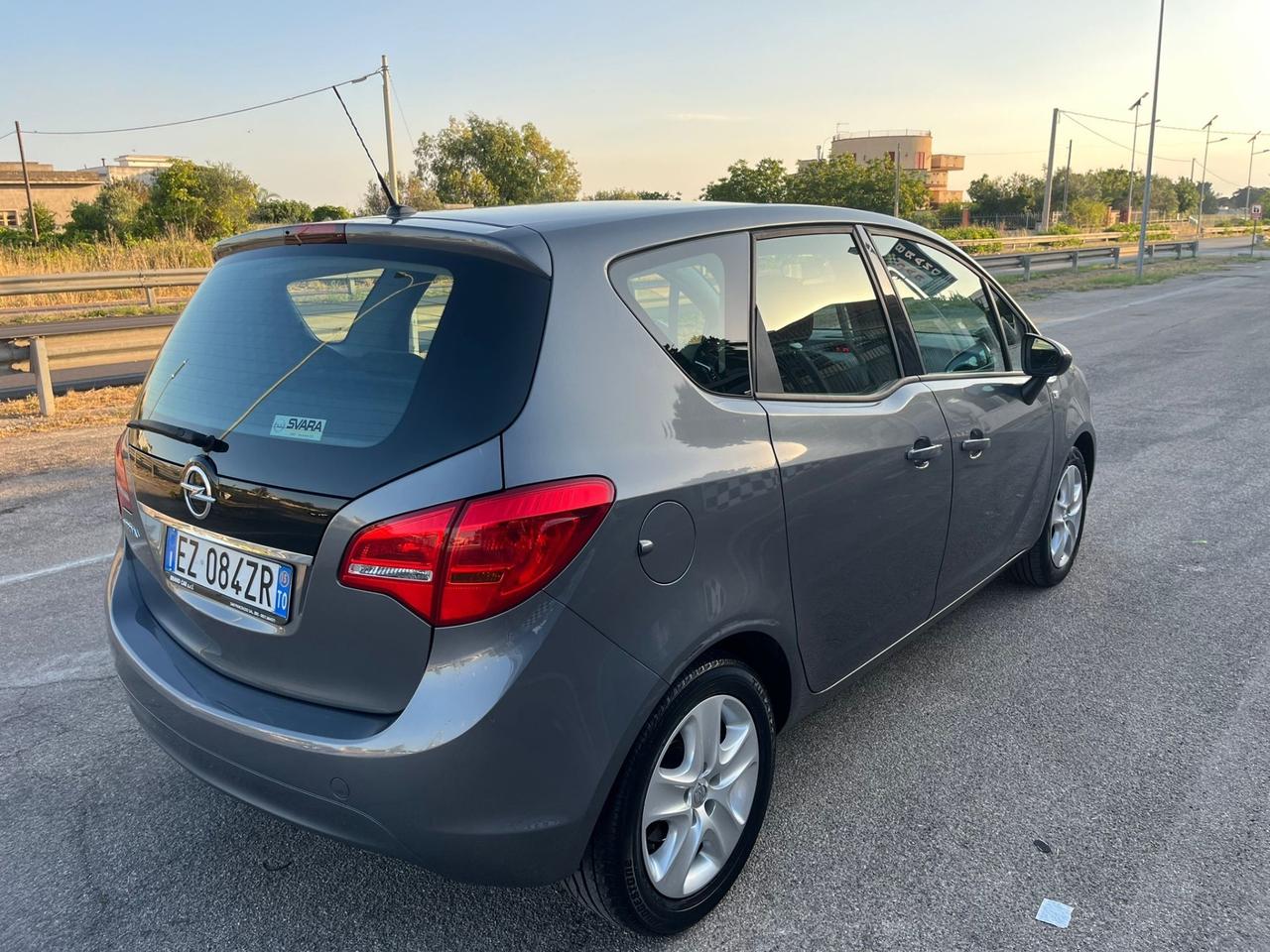 Opel Meriva 1.4 GPL Tech Cosmo Unipro 2015