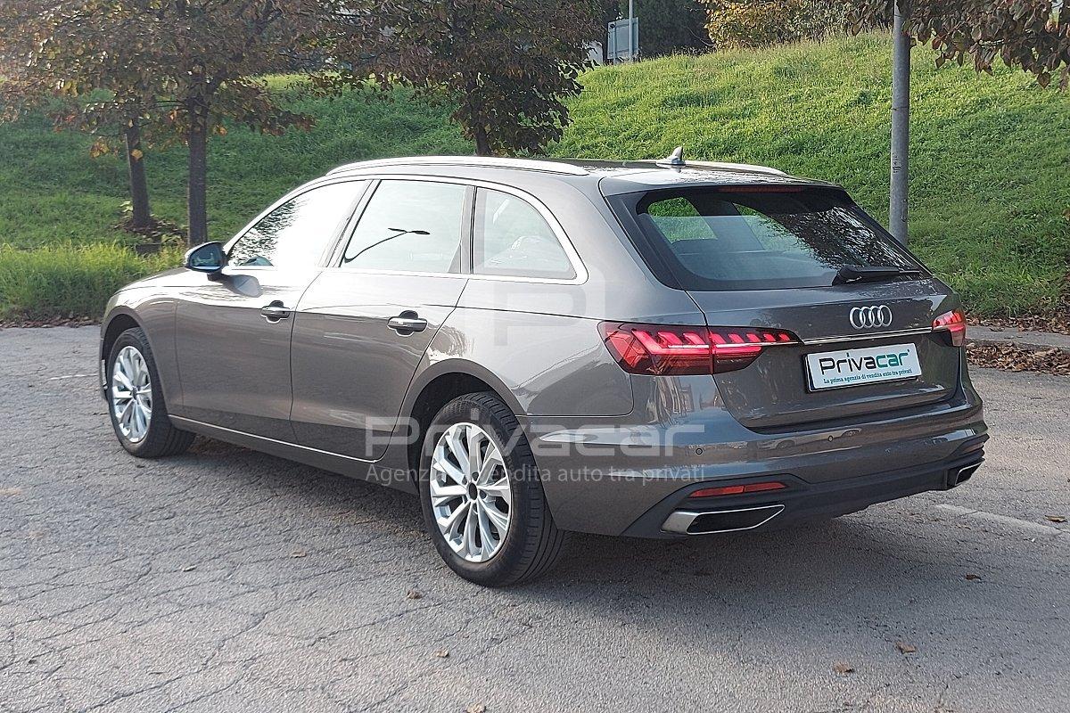 AUDI A4 Avant 40 g-tron S tronic Business