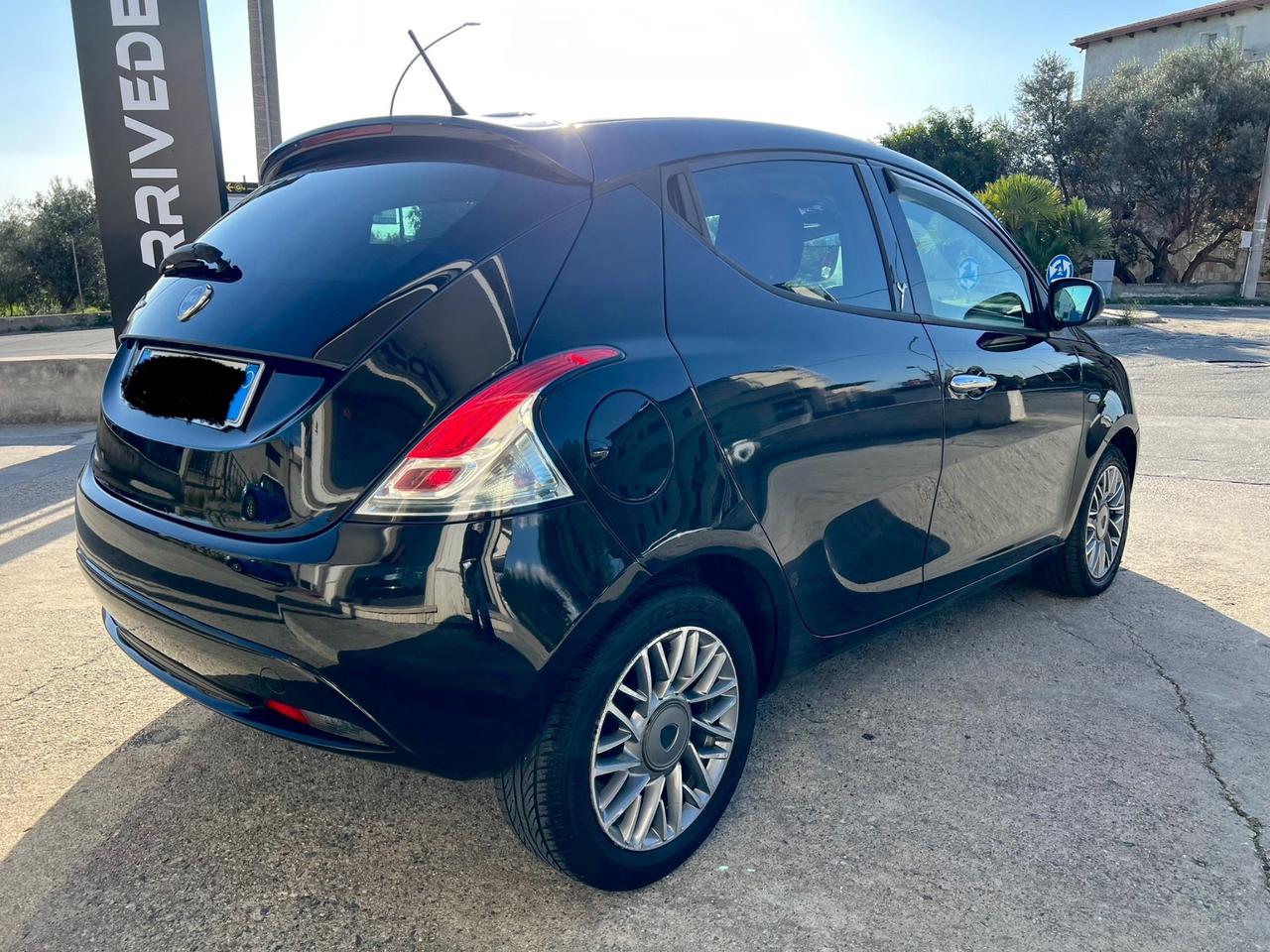 Lancia Ypsilon 1.3 MJT 16V 95 CV 5 porte S&S Platinum