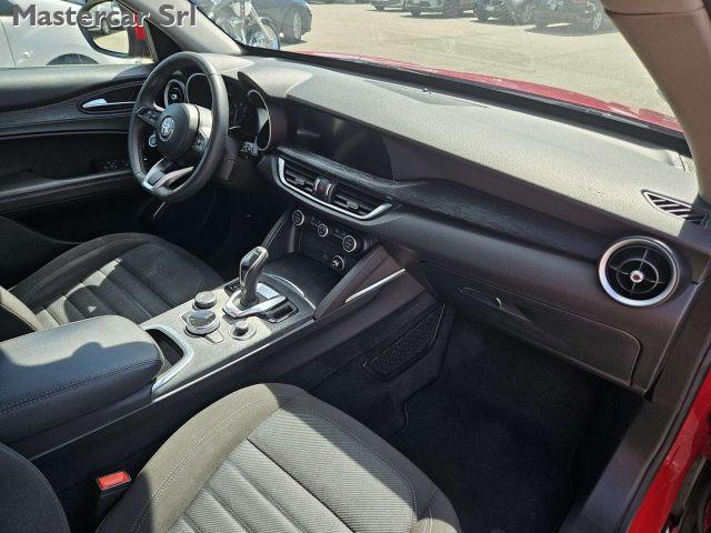 ALFA ROMEO Stelvio Stelvio 2.2 RESTYLING Business Q4 190cv - GD037TL