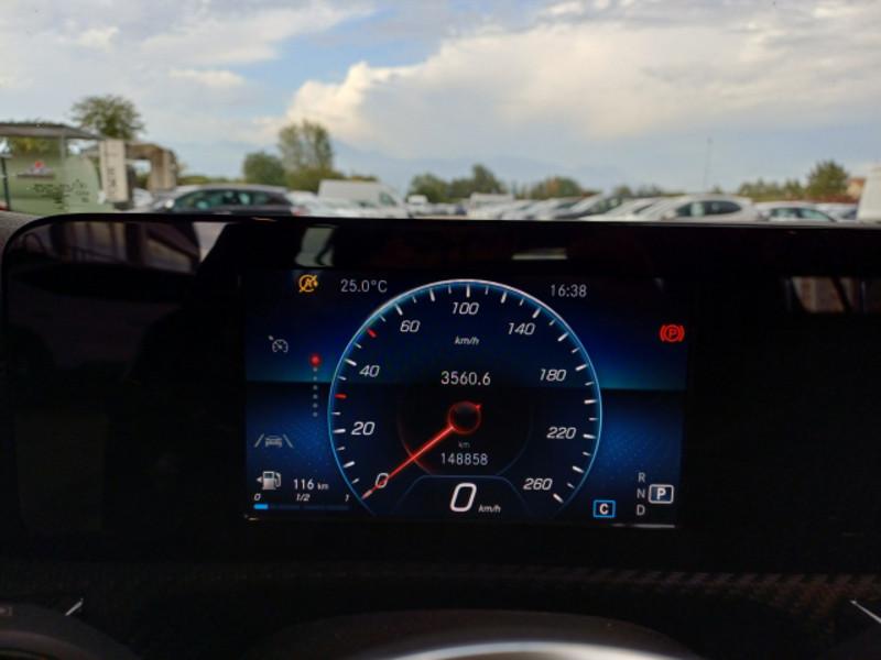 MERCEDES-BENZ A 180 d Automatic Business Extra 5 PORTE