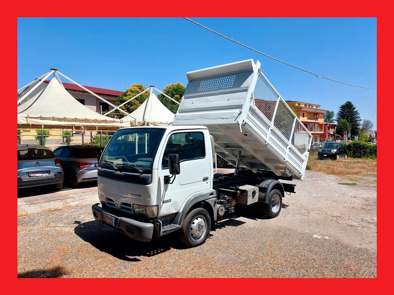 Nissan Cabstar 3.0 Tdi 125 CV ribalt. trilat.-2007