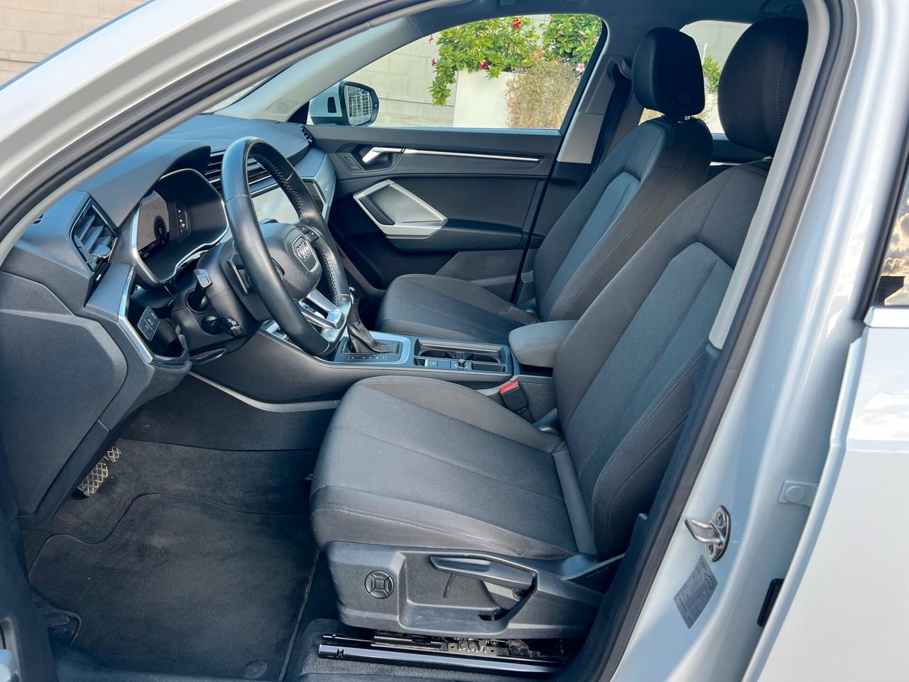 Audi Q3 35 2.0 tdi 150cv S line edition s-tronic LED/LUCI