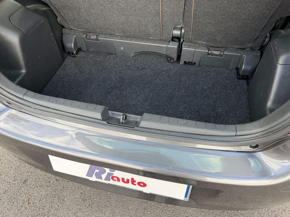 Toyota Yaris 1.4 D-4D 90 cv 5 porte Sol