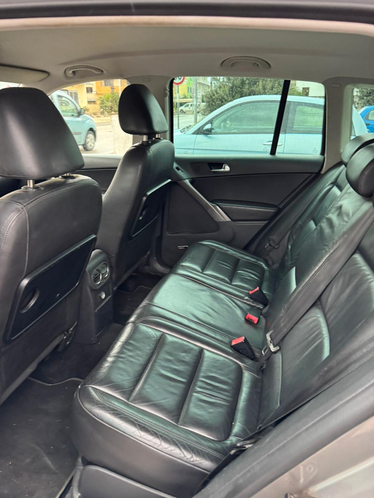 Volkswagen Tiguan 2.0 TDI DPF 4MOTION Sport & Style