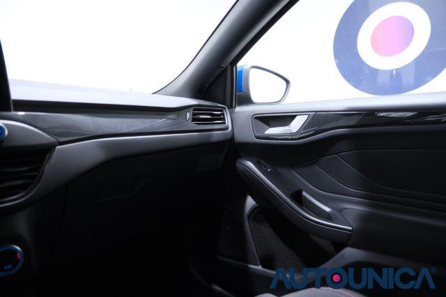 FORD Focus 1.0 ECOBOOST HYBRID 125 CV 5P ST-LINE NEOPATENTATI