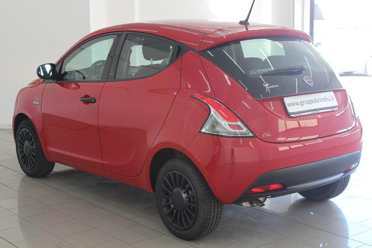 LANCIA - Ypsilon - 1.2 69 CV 5p. GPL Ecochic Ele.Bl