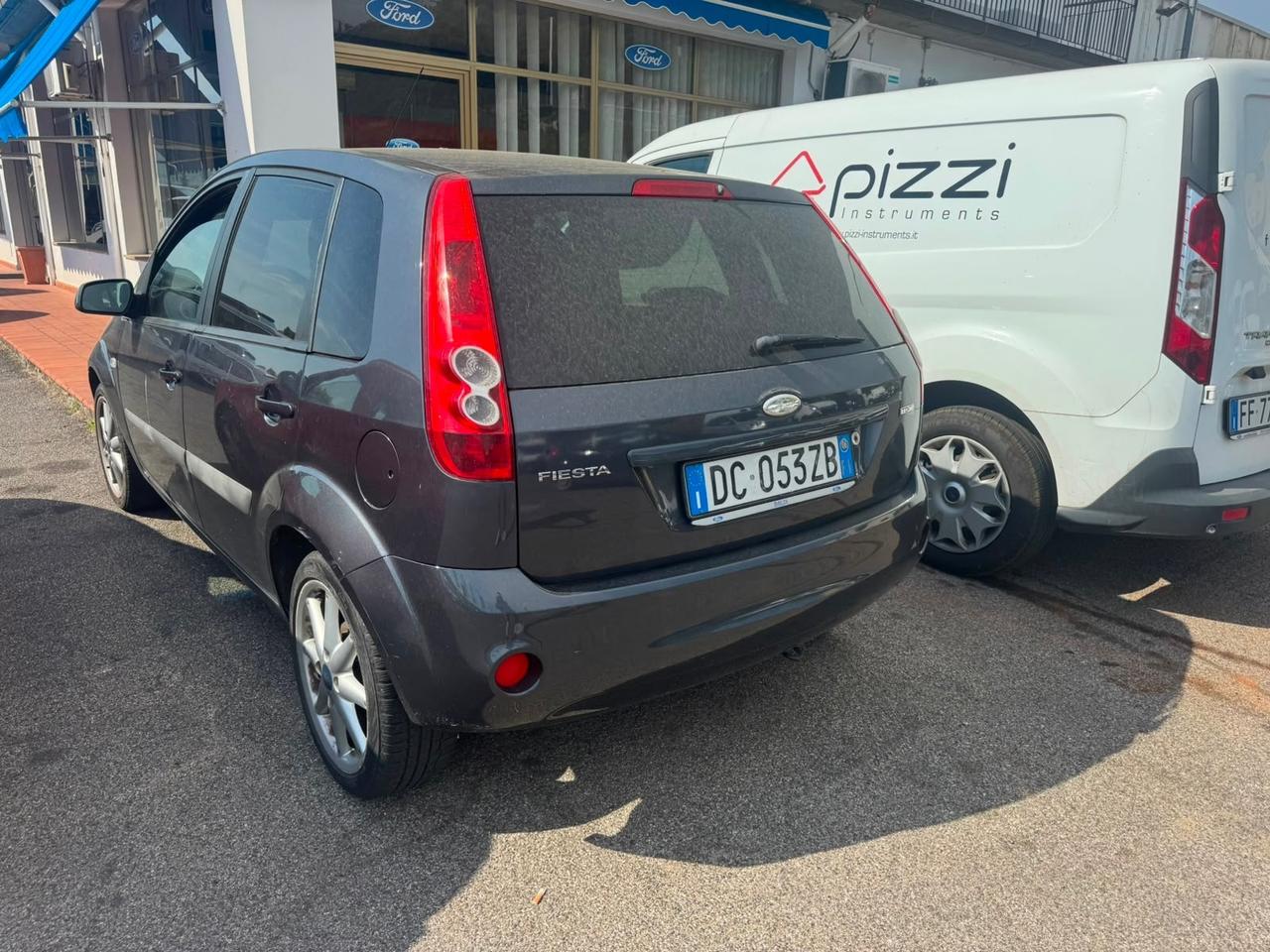 Ford Fiesta 1.4 TDCi 5p. Ghia