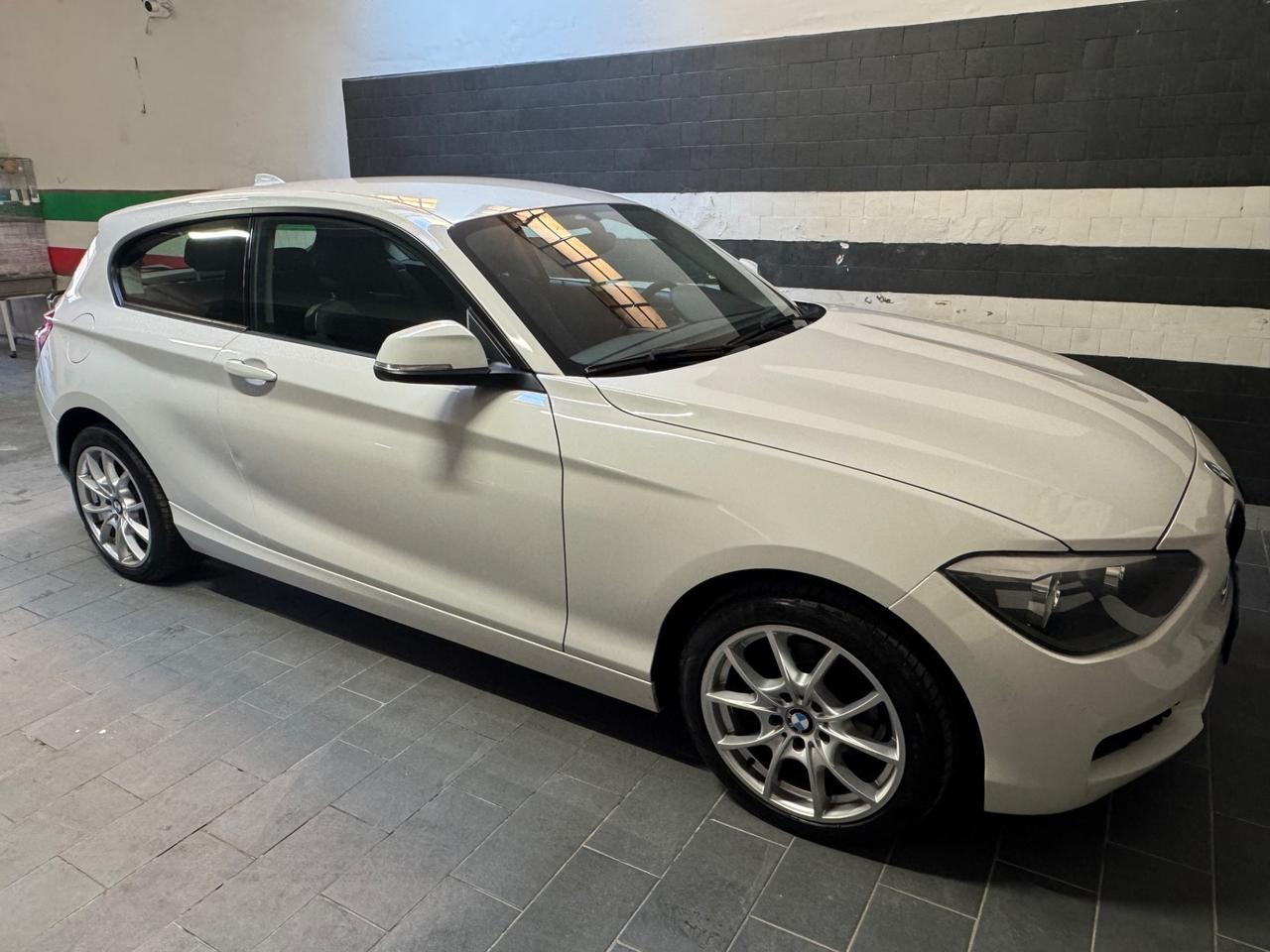 Bmw 114 114i 3p. Msport