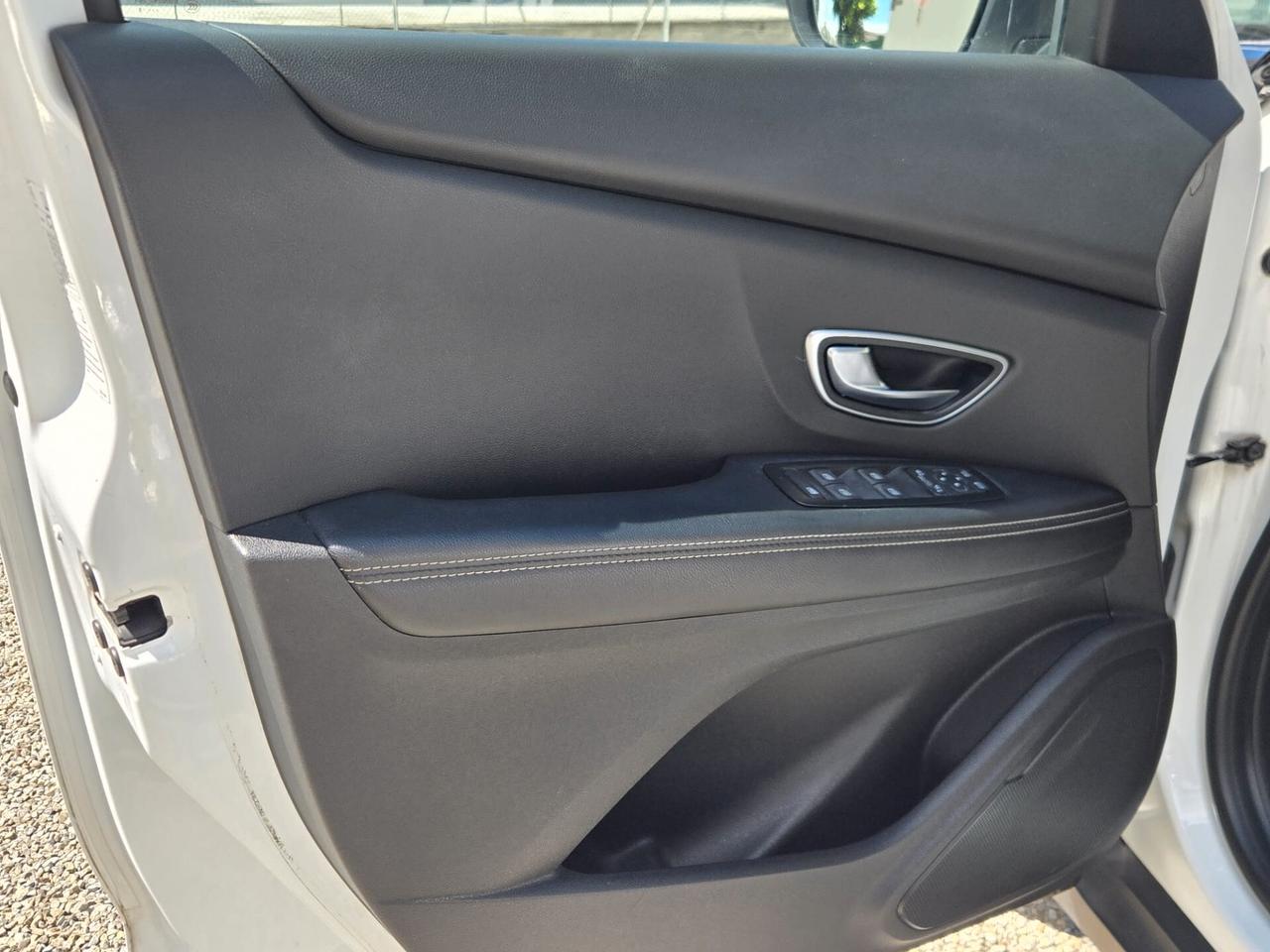 RENAULT SCENIC 1.5 DCI STORT EDITION