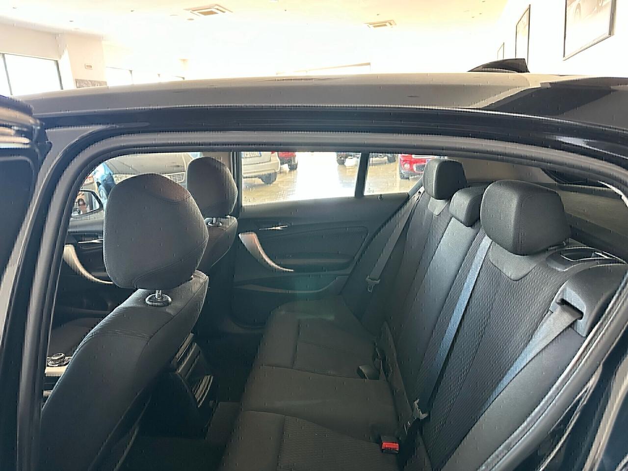 Bmw 118d CAMBIO AUTOMATICO