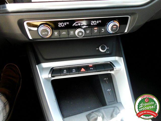 AUDI Q3 35 TDI S line edition