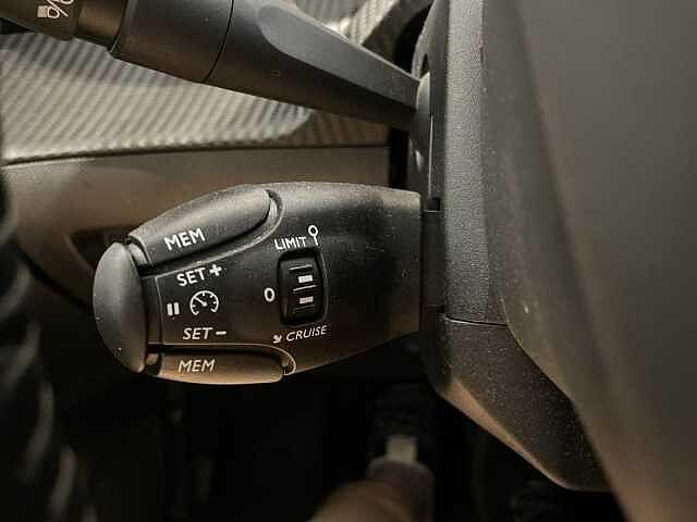 Peugeot 208 1.2 PureTech 75CV Active - NEOPATENTATI