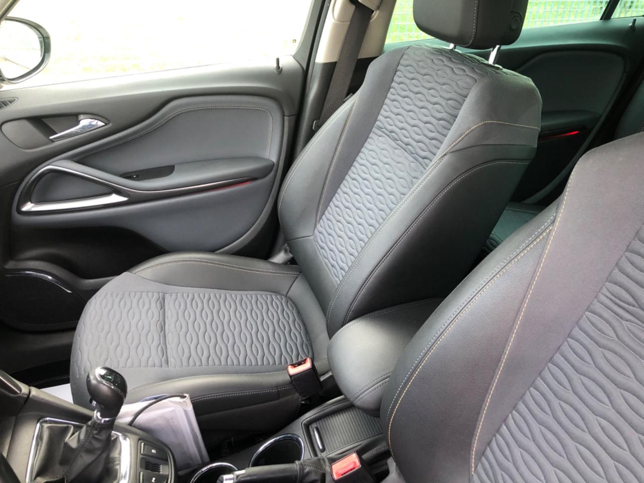 Opel Zafira Tourer 1.6 METANO 7 POSTI 2013