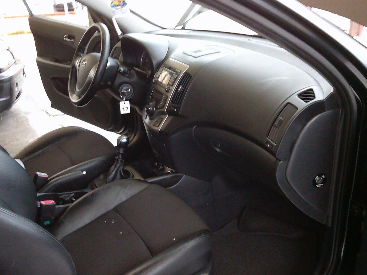 Hyundai i30 SW 1.6 CRDi 115CV FULL09