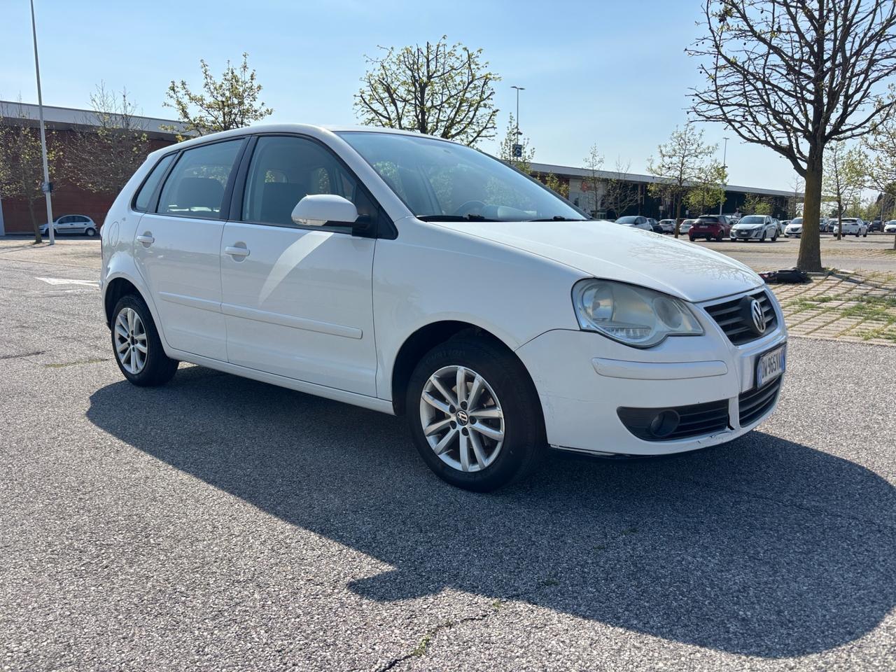 Volkswagen Polo 1.2/70CV 12V 5p. Comfortline