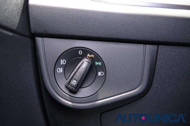 VOLKSWAGEN Polo 1.0 TSI DSG STYLE NEOPATENTATI