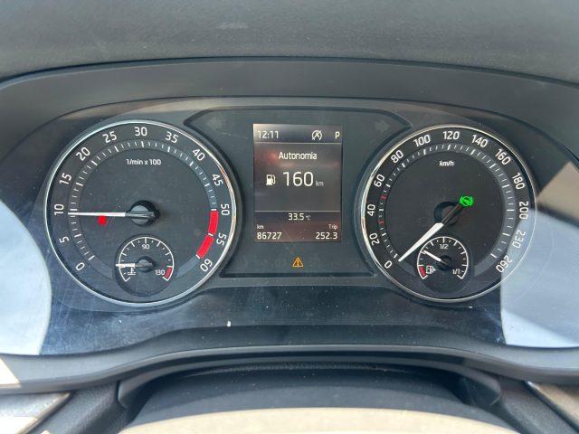 SKODA Octavia 2.0 TDI EVO SCR DSG Wagon Ambition