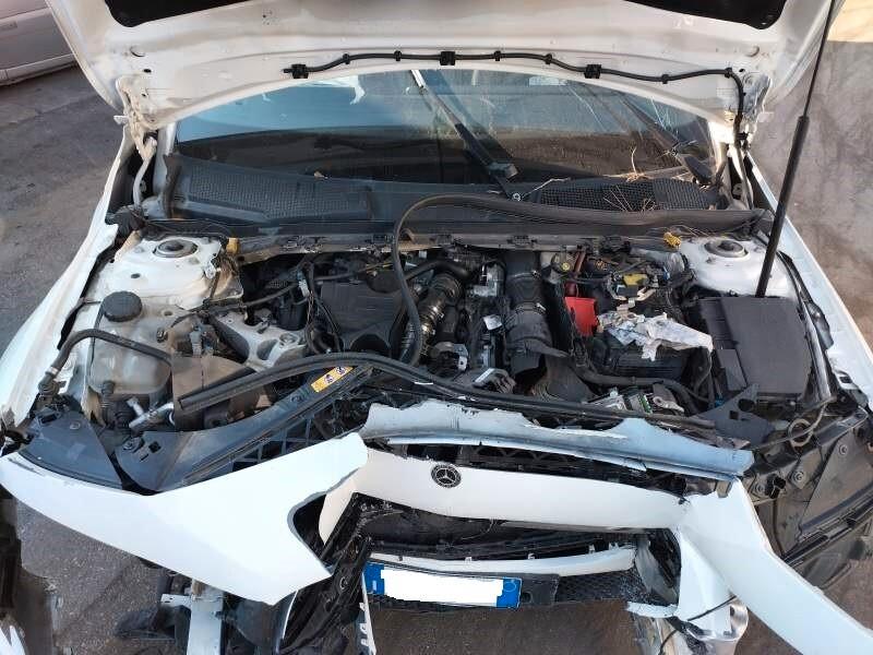 Mercedes-benz A 160 d Premium