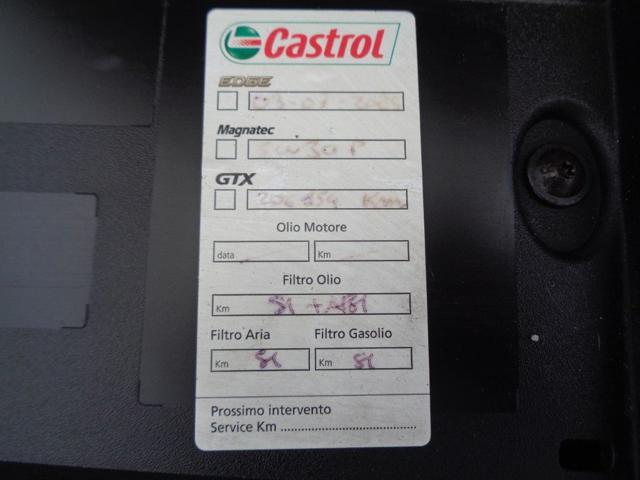 OPEL Corsa 1.5 D 100 CV *TAGLIANDATA* *OK NEOPATENTATI*