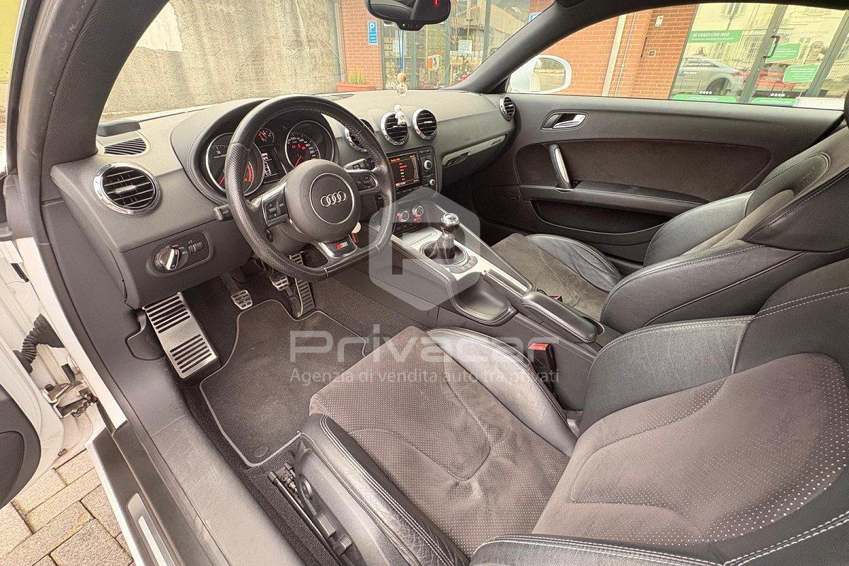 AUDI TT Coupé 2.0 TDI quattro Advanced plus