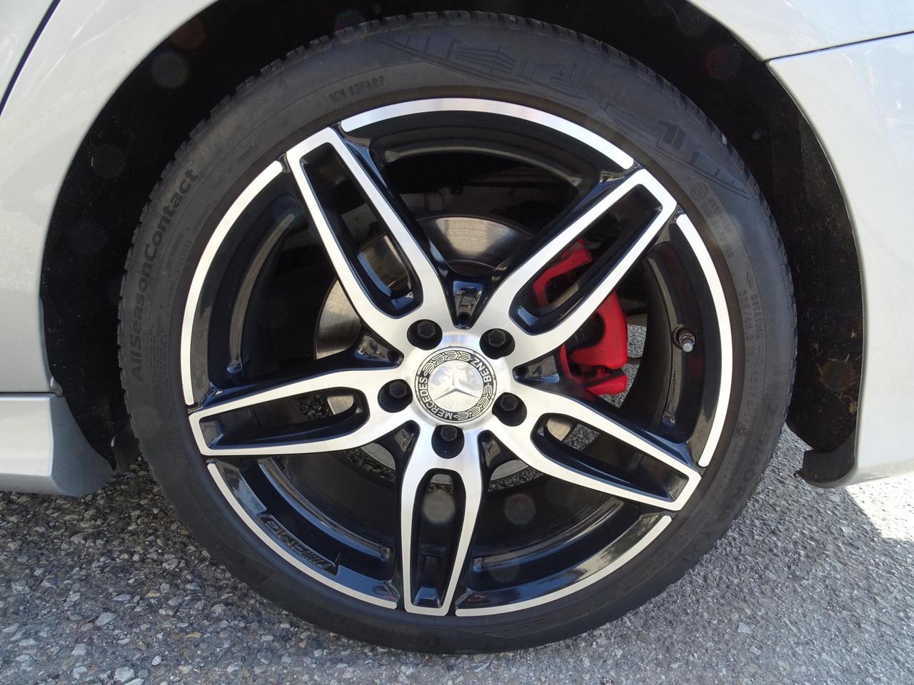 Mercedes-Benz CLA 200 Premium 156 CV CAMBIO AUTOMATICO