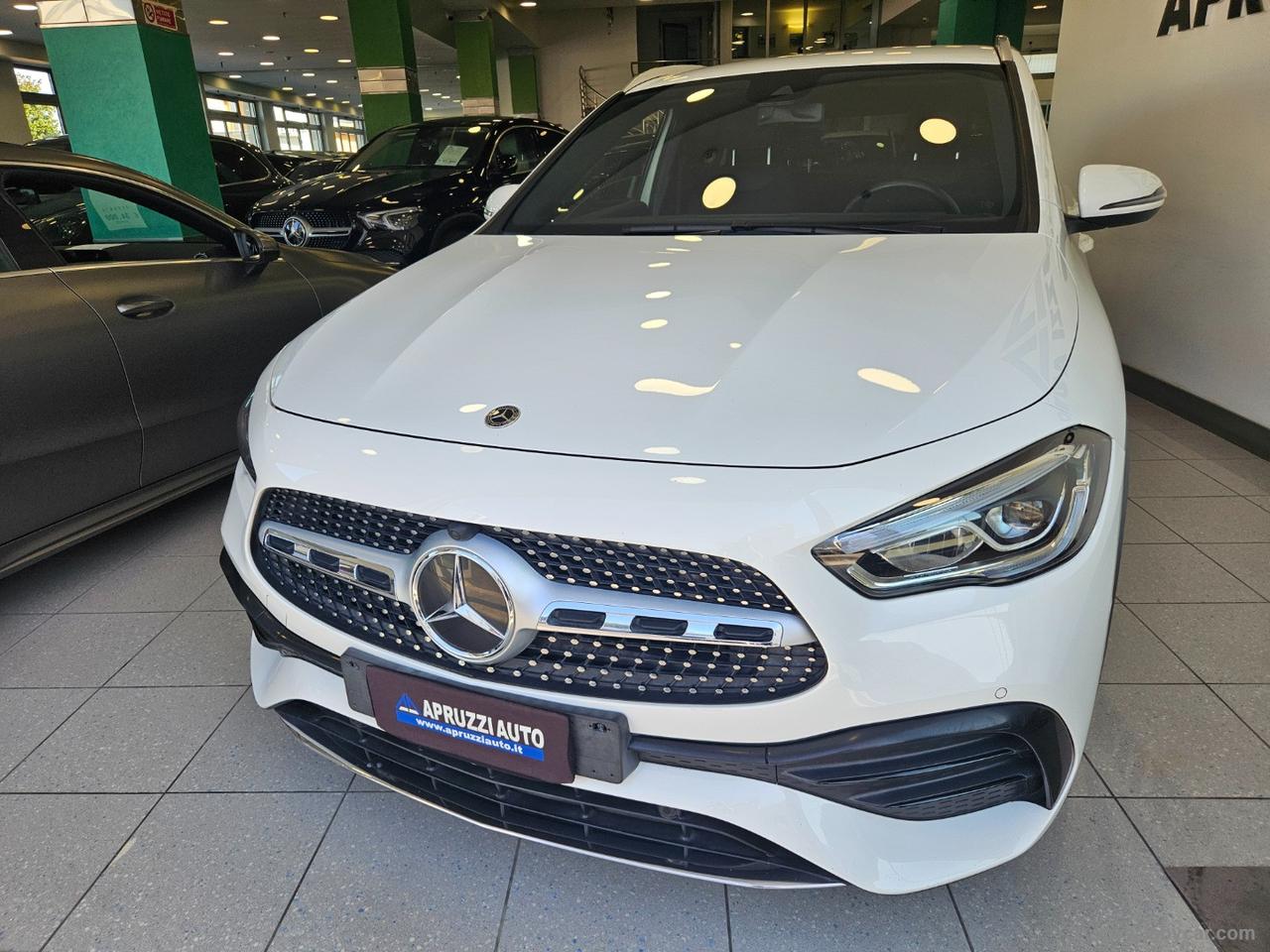 MERCEDES-BENZ GLA 180 d Automatic Premium