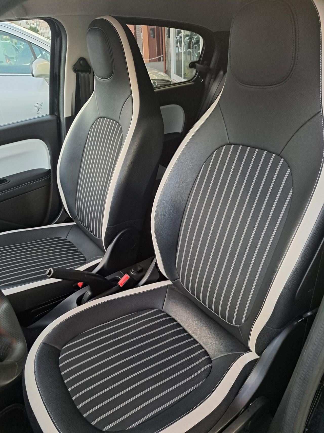 Renault Twingo Electric Urban Night