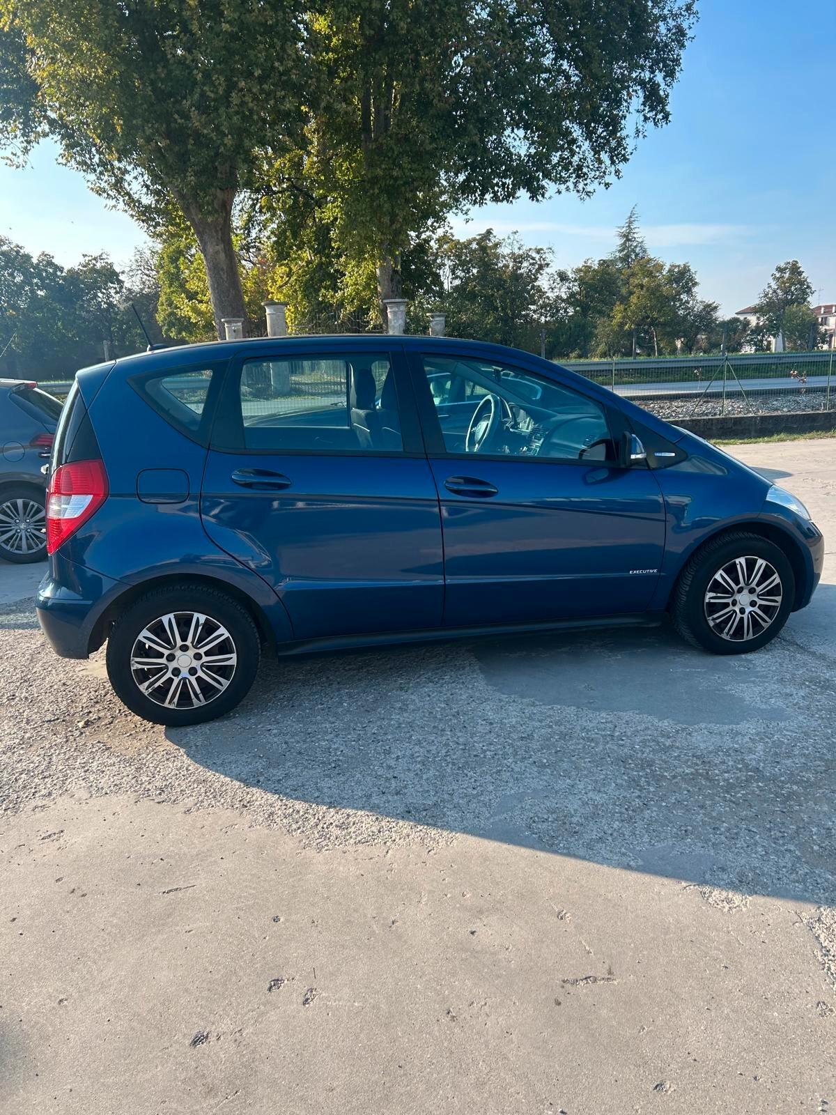 Mercedes-benz A 160 1.5 Benzina BlueEFFICIENCY Executive ok neo patentati