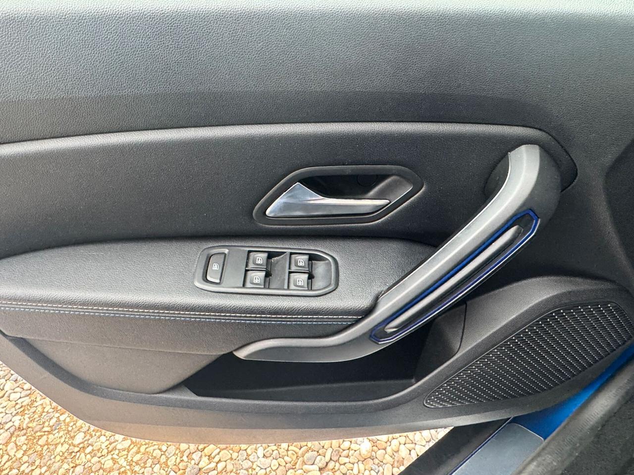 Dacia Duster 1.0 TCE 15TH ANNIVERSARY ECO-G 4X2 101CV