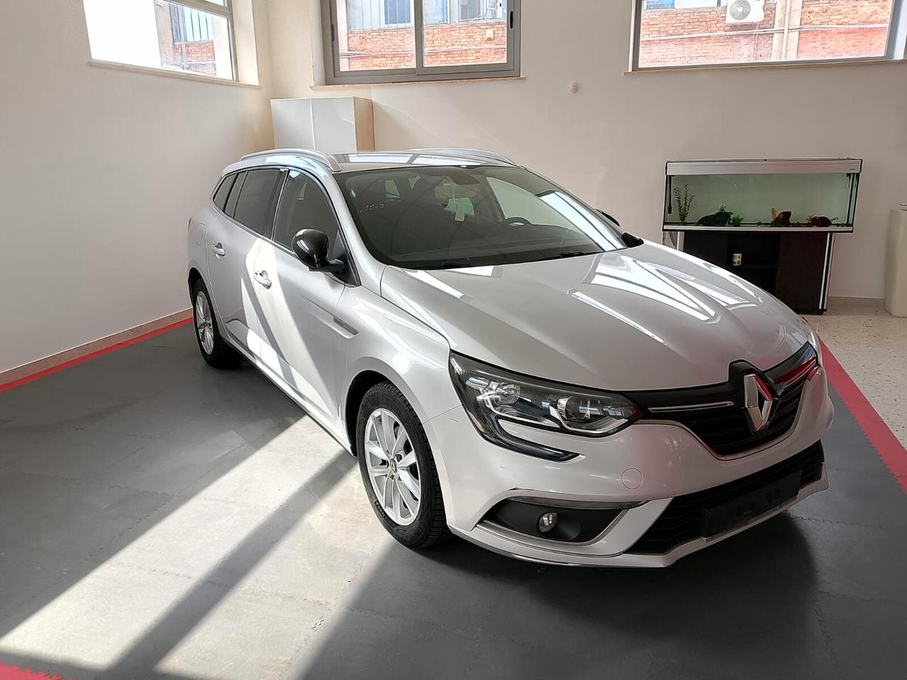 Renault Megane Mégane Sporter dCi 8V 110 CV EDC GT - LINE