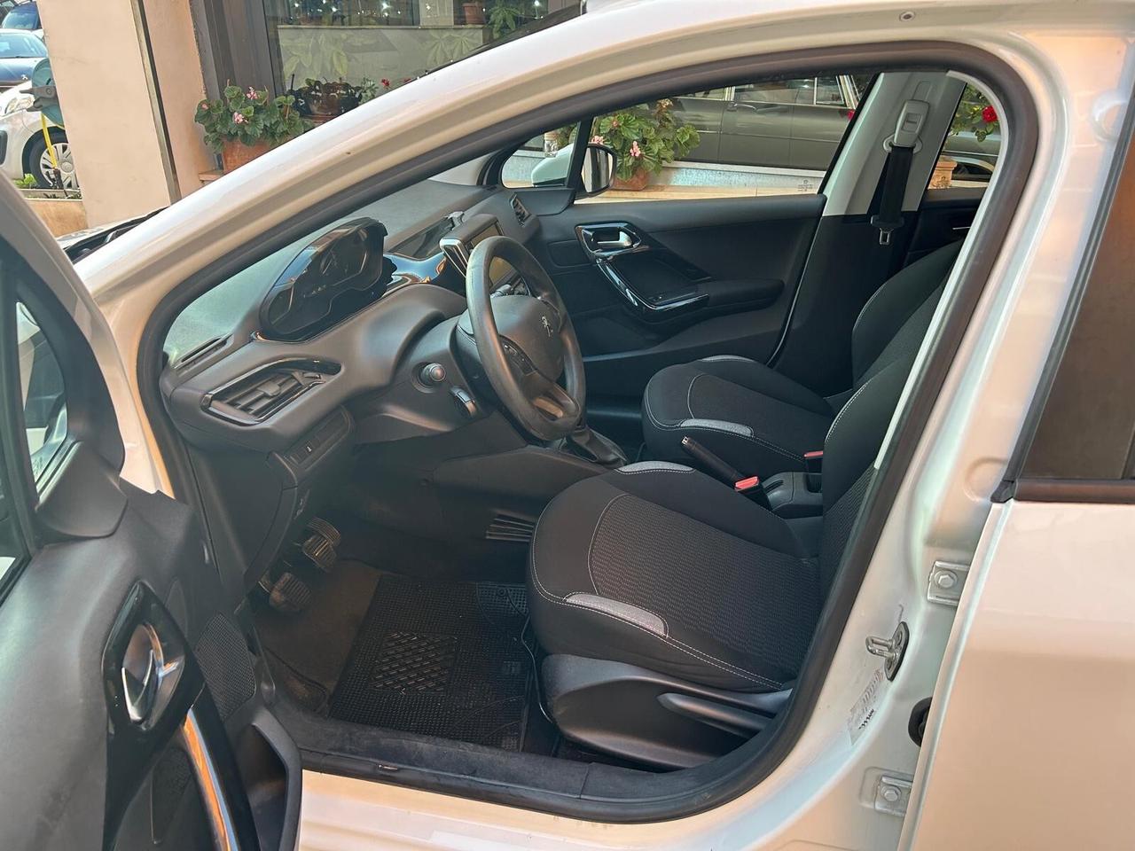PEUGEOT 208 PureTech 82 5P Active IMPIANTO GPL