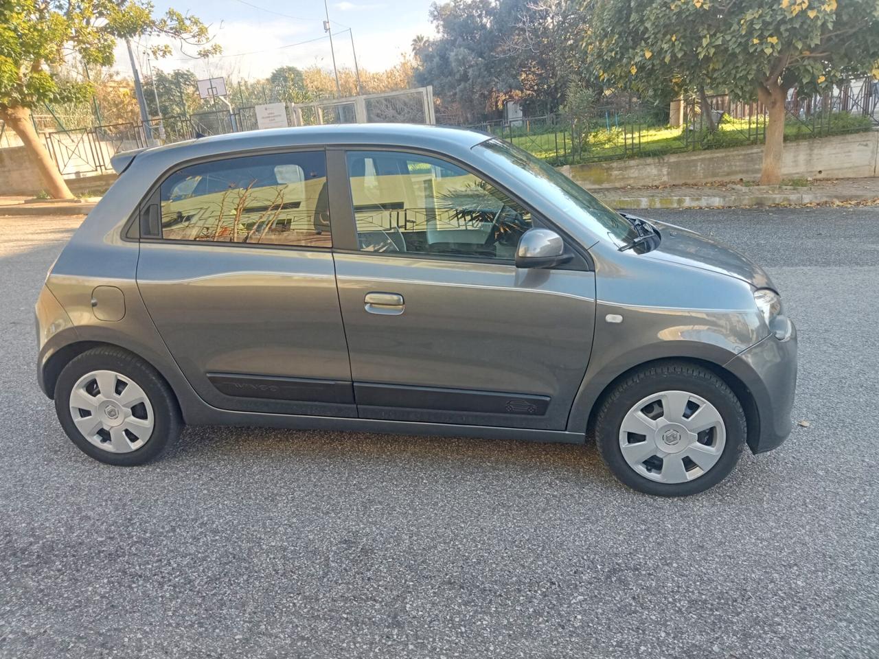 Renault Twingo TCe 90 CV GPL Duel km 77000