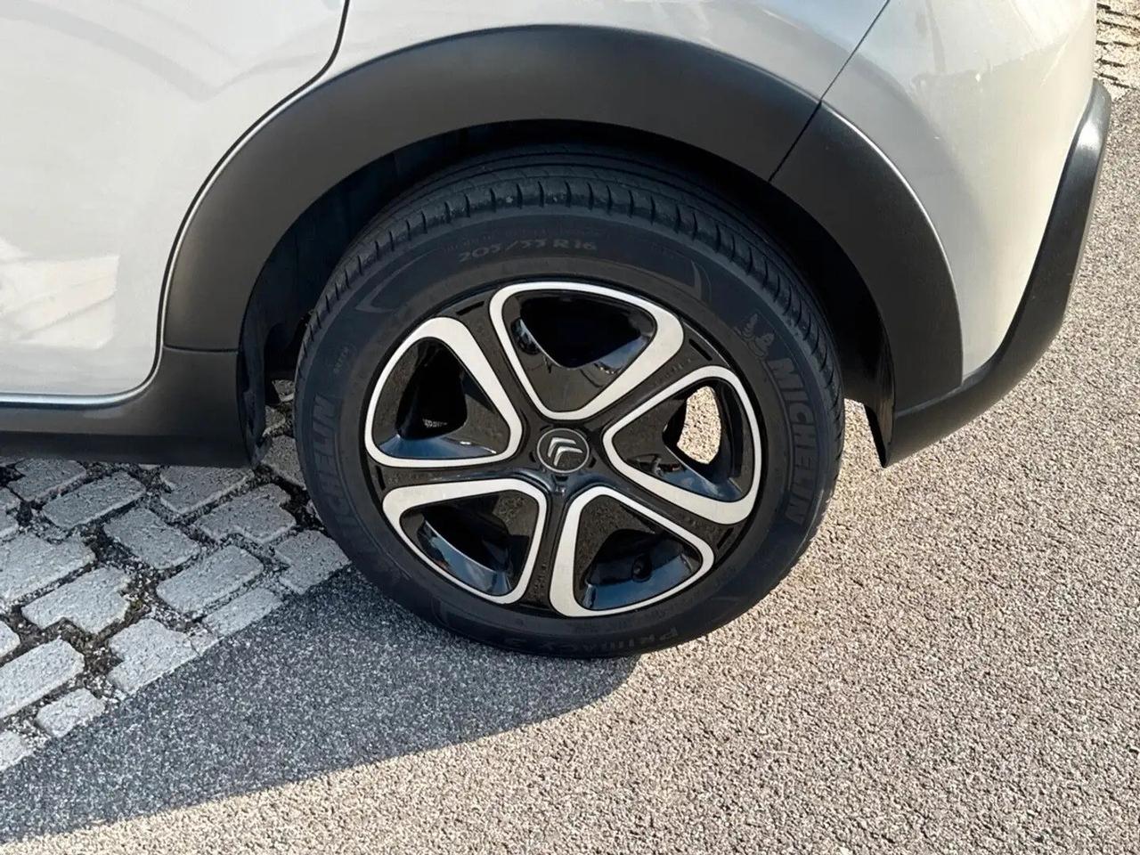 Citroen C3 PureTech 82 GPL Feel