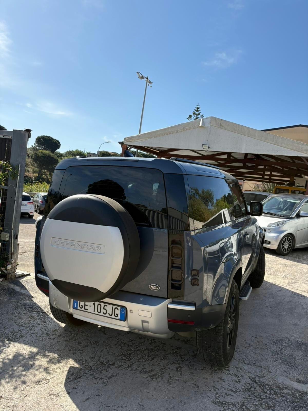 Land Rover Defender 90 3.0D I6 200 CV AWD Auto S