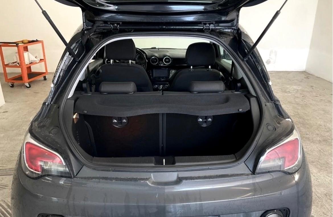 Opel Adam 1.2 Glam Neopatentati