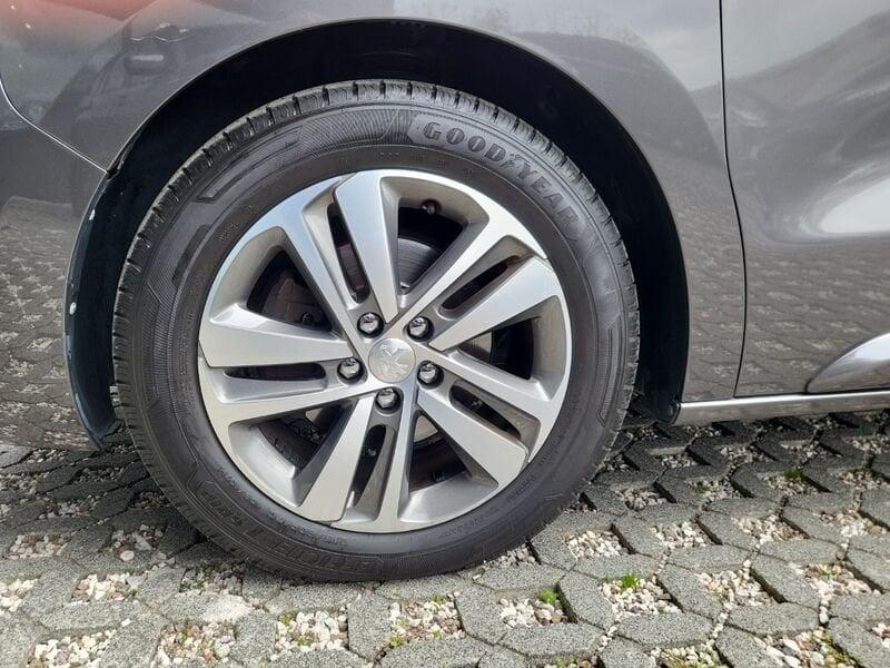 Peugeot Traveller Traveller BlueHDi 180 S&S EAT6 Standard Business Vip