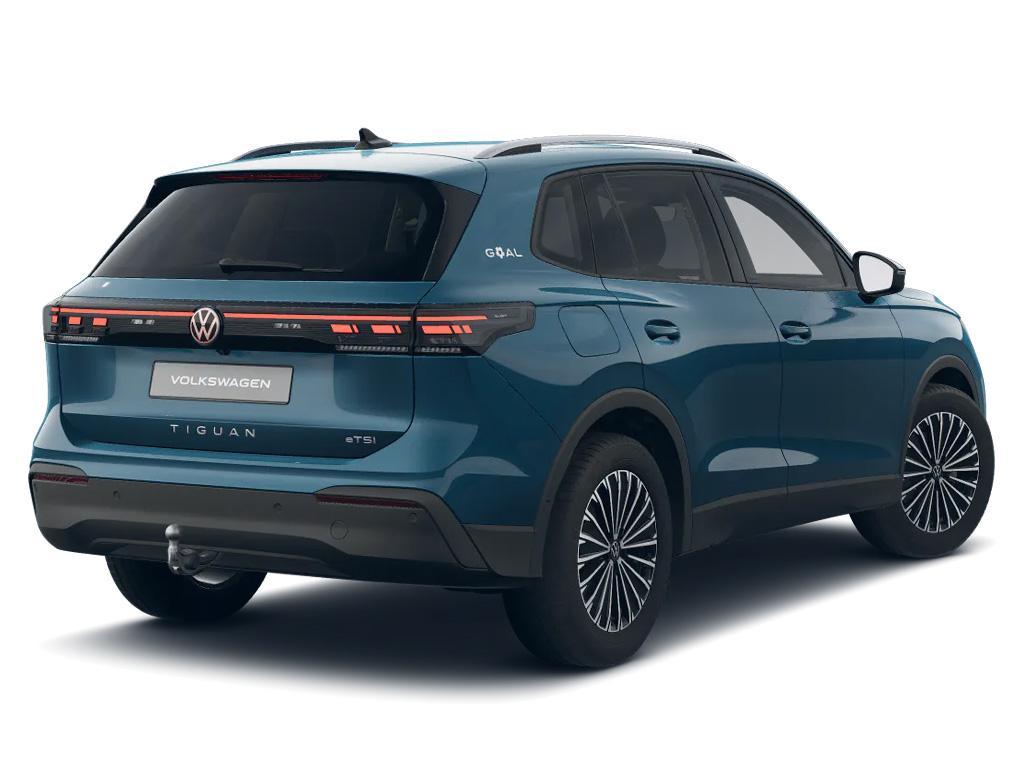 Volkswagen Tiguan 1.5 eTSI DSG Edition Plus, IQ.Light, Cerchi18, 360 Telecamere