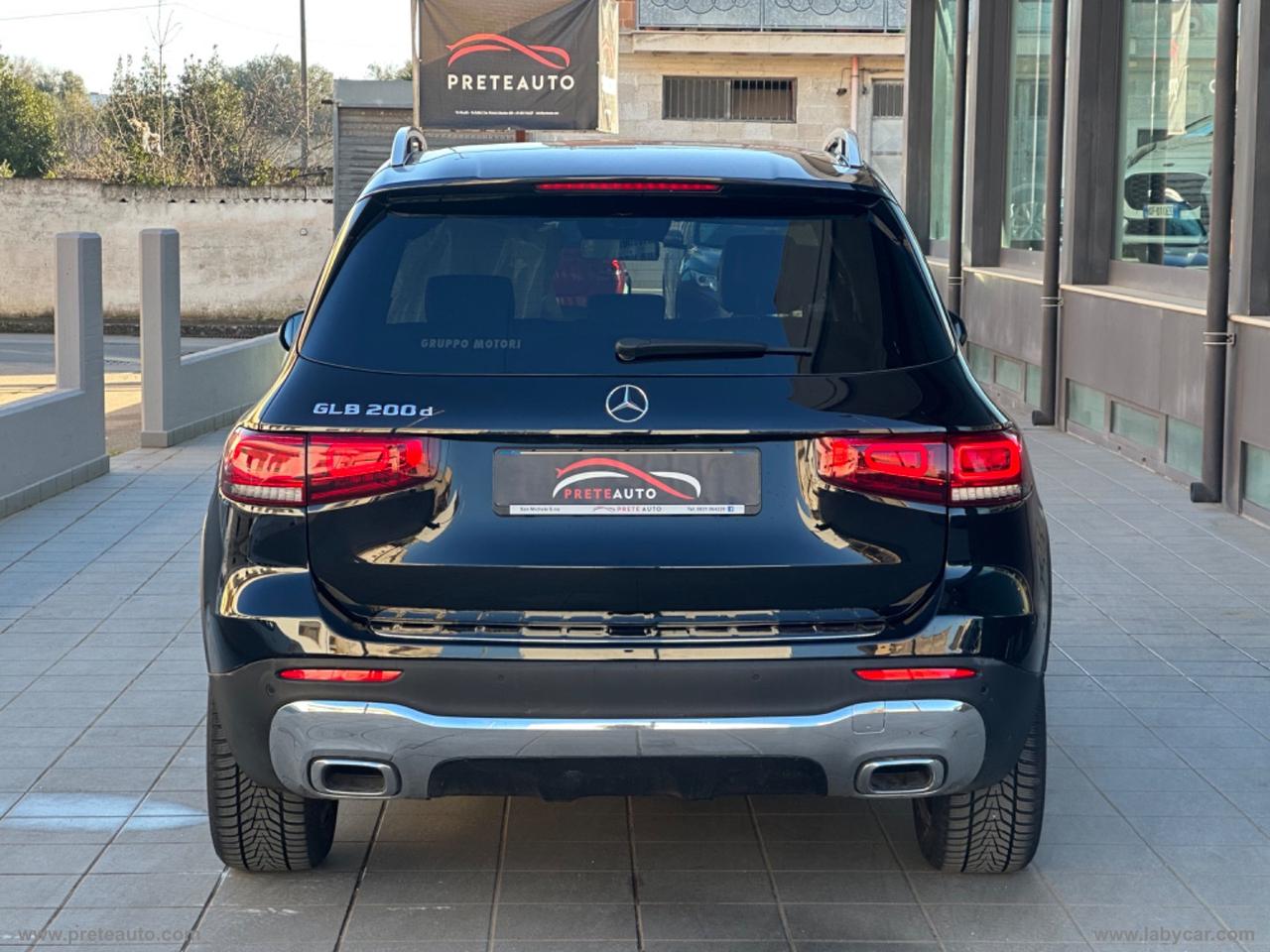 MERCEDES-BENZ GLB 200 d Automatic Sport