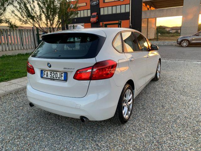 BMW 218 d Active Tourer Advantage