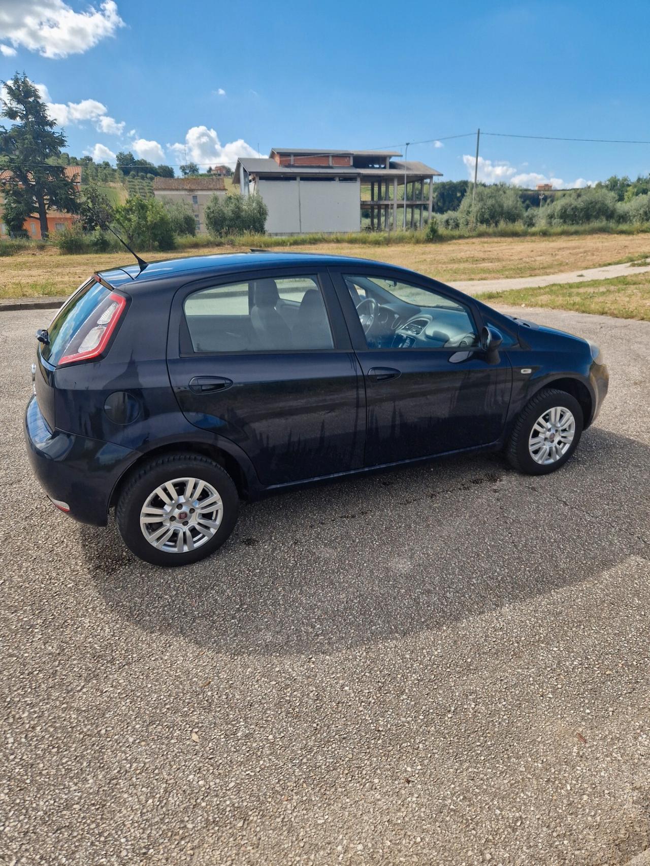 Fiat Punto 1.4 8V 5 porte Natural Power Lounge