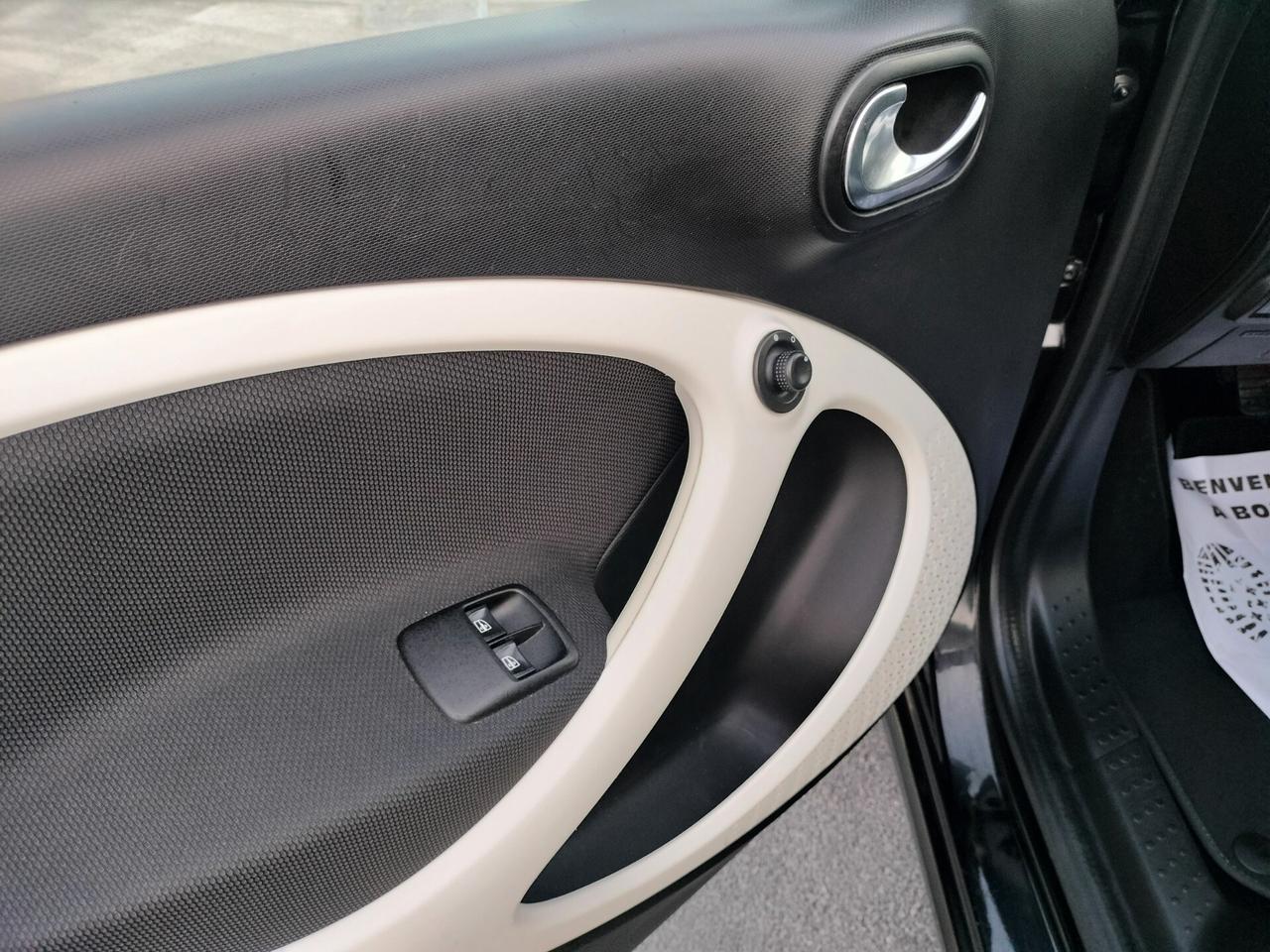 Smart ForFour 70 1.0 Passion 98.000km